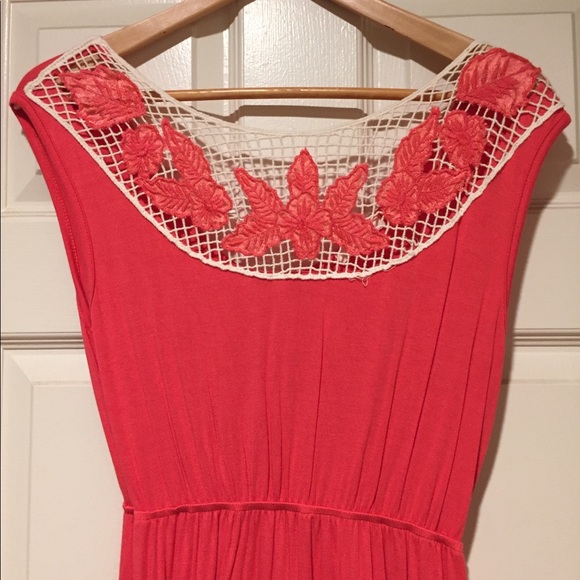 Fun Pretty Pink Dress - Picture 2 of 6